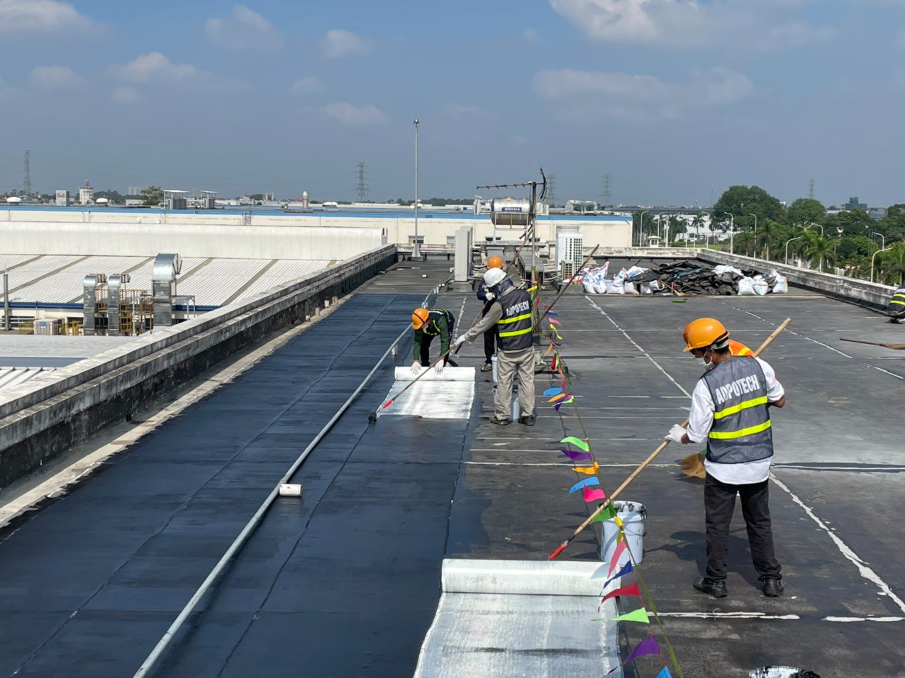  Nhà máy vòi rửa TOTO Việt Nam
